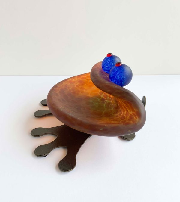 "Hopper Bowl" in Amber by Borowski Glass Studio. Art Leaders Gal