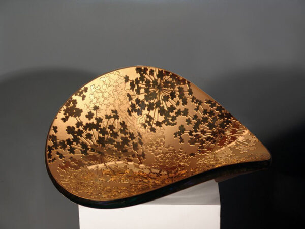 Queen Anne's Lace Vessel in Gold, by Stephen Schlanser